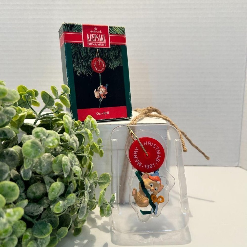 1991 Hallmark Keepsake Ornament “On a Roll”